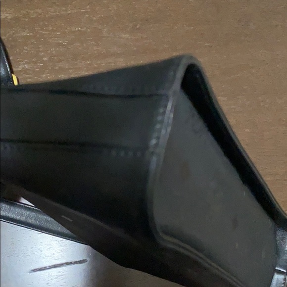 Pre-love MCM sling bag - Picture 6 of 11